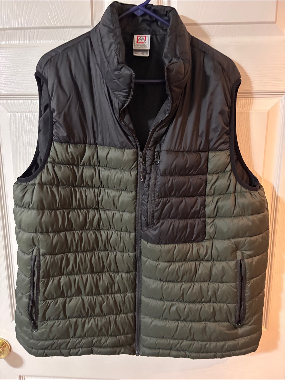 Avalanche Men's Two-Tone Olive Green and Charcoal Quilted Vest
